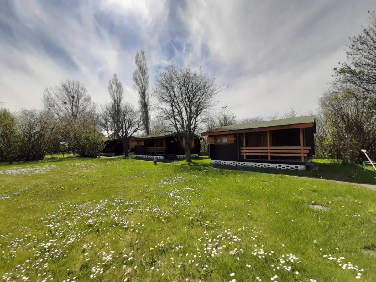 O.W. Sek Villa Karwia Luaran gambar