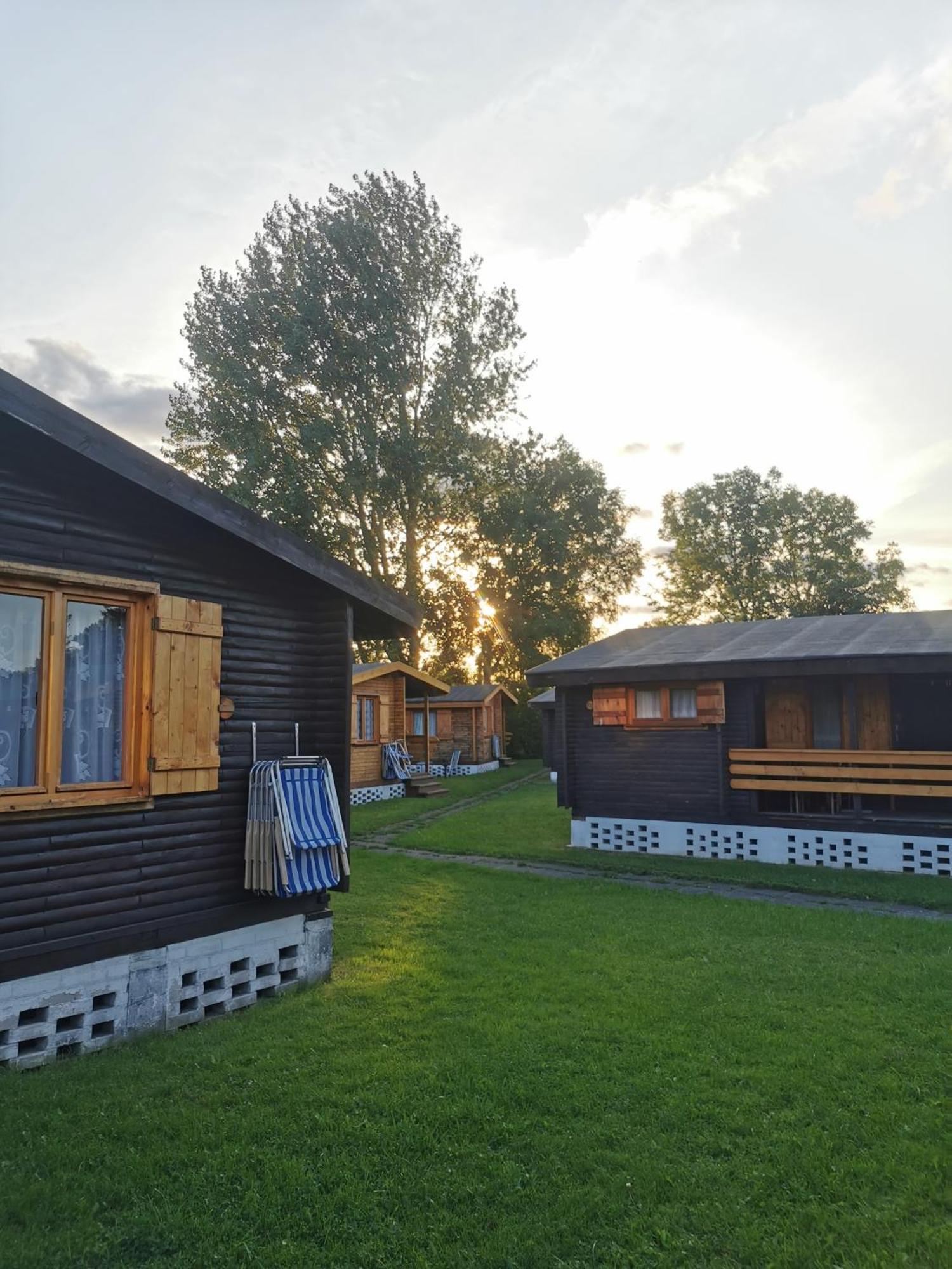 O.W. Sek Villa Karwia Luaran gambar
